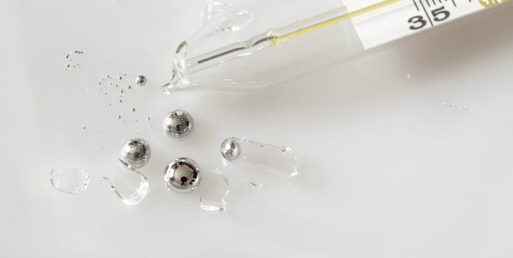 Чи правда, що ртутні термометри (градусники) для тварин застосовувати не можна, оскільки вони небезпечні?