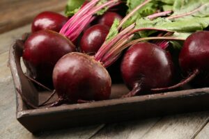 Чи можна собакам давати буряки?