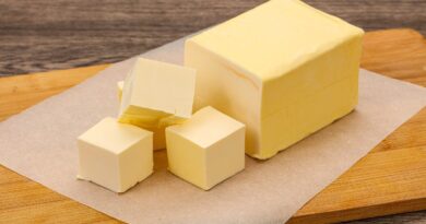 Чи можна собаці давати вершкове масло