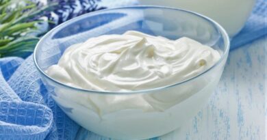 Чи можна кішкам давати сметану