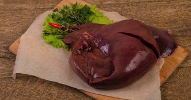 Чи можна кішці давати печінку