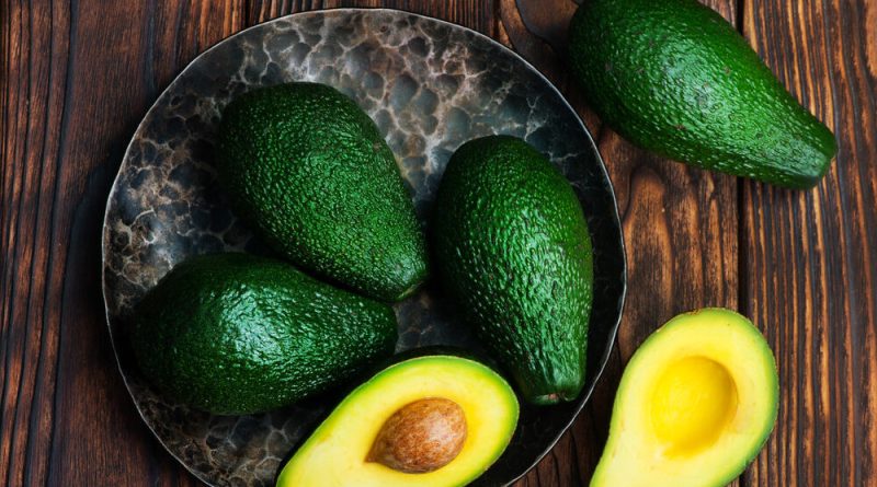 Чи можна собаці авокадо