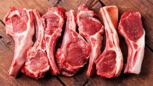 Чи можна собакам баранину, субпродукти та / або баранячі кістки?