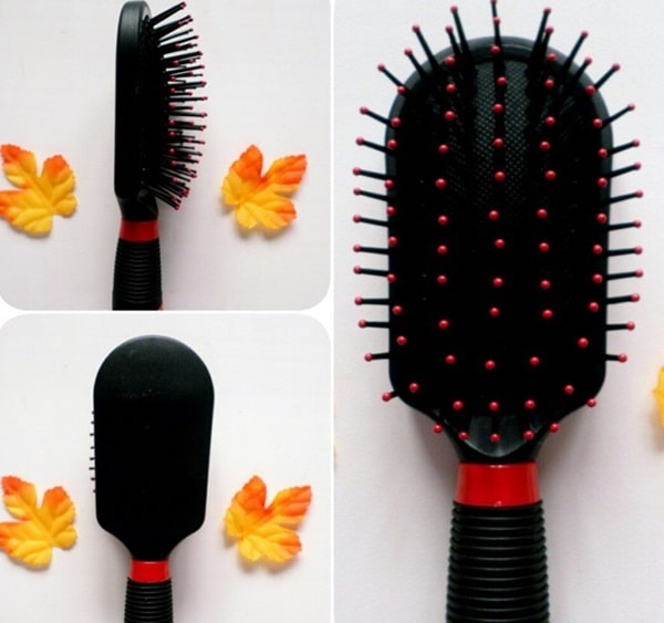 Масажна щітка для тварин