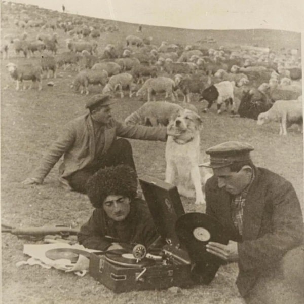 Історія походження гурдбасара