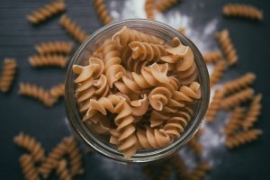 Can dogs eat pasta: Benefits and risks of the product.