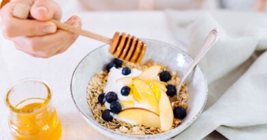 Чим замінити цукор та магазинні солодощі, щоб не набрати вагу?