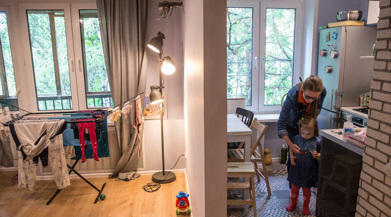 «Пробити стелю»: як візуально збільшити простір кімнат в «хрущовці»?