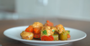 Рецепт приготування курки з овочами. Смачно та корисно + відео рецепт приготування смачної вечері.