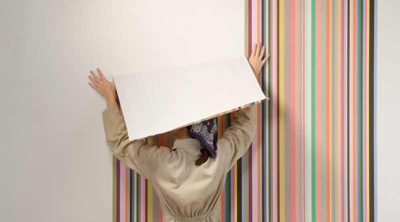 Що буде, якщо наклеїти шпалери одразу на штукатурку без шпаклювання / шпатлювання?