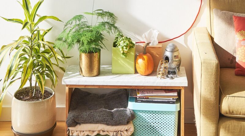 Сховаємо все: де зберігати речі у маленькій квартирі?