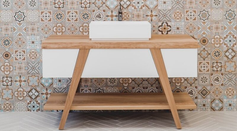 Як підібрати міжплиткове затирання? 10 важливих моментів у роботі з плиткою, які змінюють все.